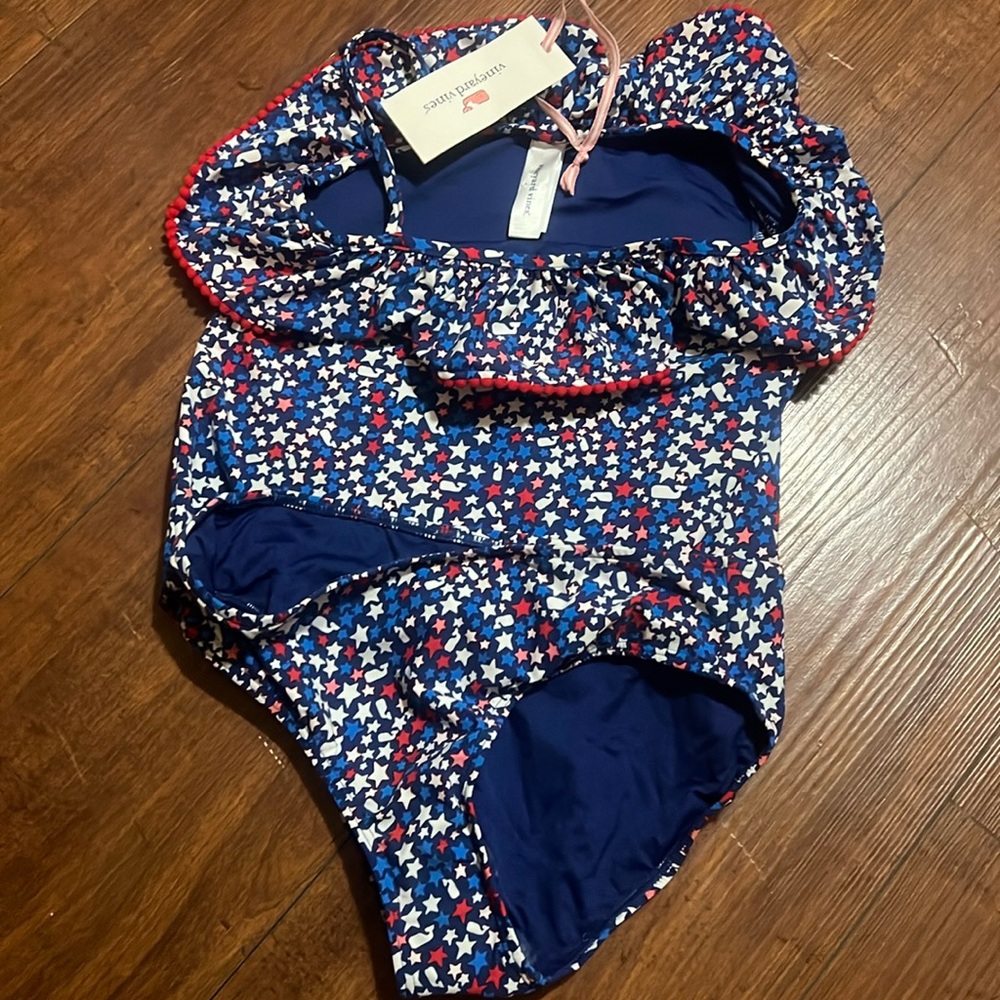 Vineyard vine 4th of July tankini.